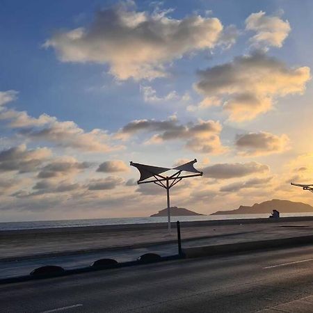 شقة Departamento Cerca Del Malecon Y Zona Dorada ماساتلان المظهر الخارجي الصورة